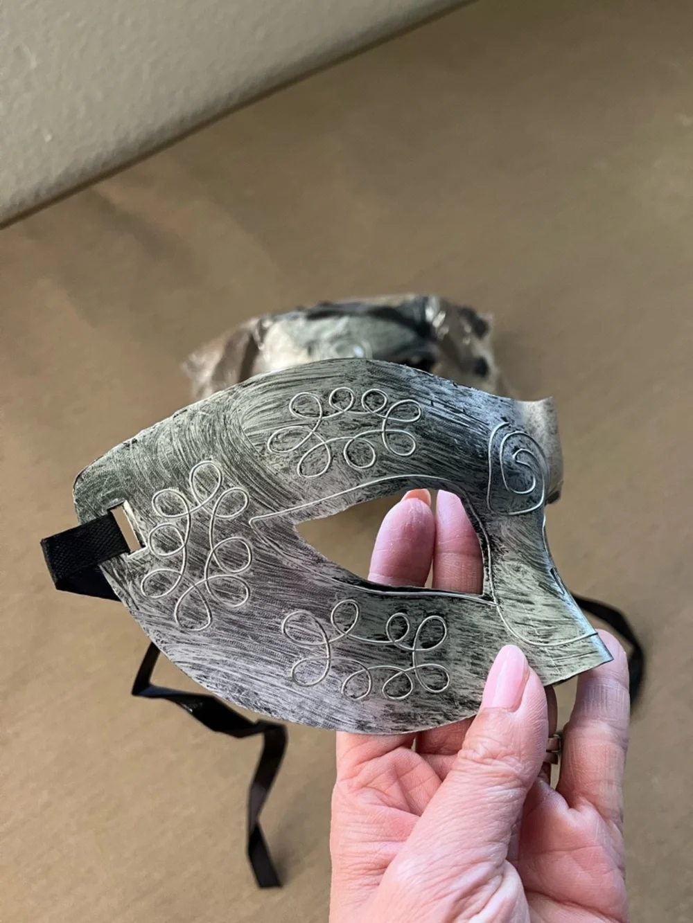 Silver Venetian-Style Face Masks - Elegant Masquerade Party Mask